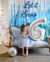 Load image into Gallery viewer, 4 strand plastic fringe backdrop “wall” party decor fringe wall