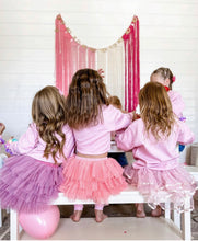 Load image into Gallery viewer, Flamingo Macrame Wall Hanging