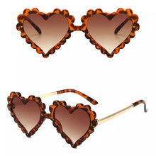 Load image into Gallery viewer, Valentine’s Day Kids Heart Sunglasses