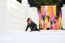 Load image into Gallery viewer, Fringe Backdrop Wall on Plastic Fencing