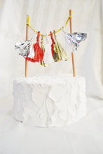Load image into Gallery viewer, Faux Cake Dummy All white
