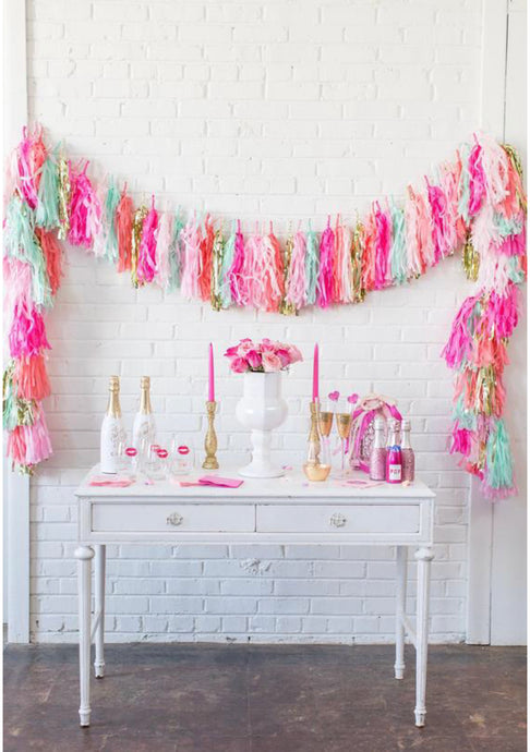 Tissue Paper Tassel Garland // Love is in the Air // Red 